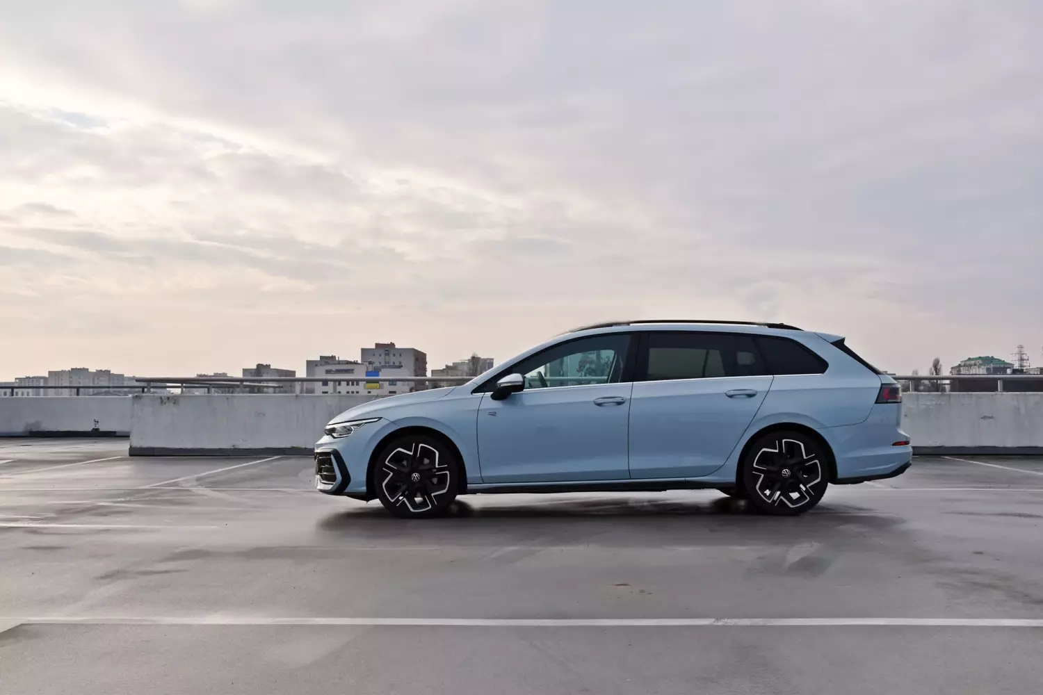 Volkswagen Golf 8.5 Variant. Fot. autor