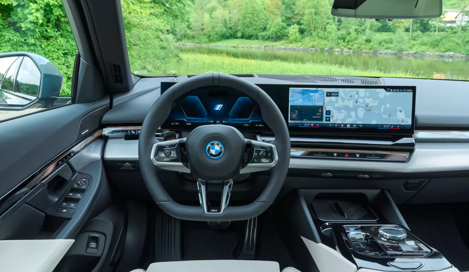 BMW i5
