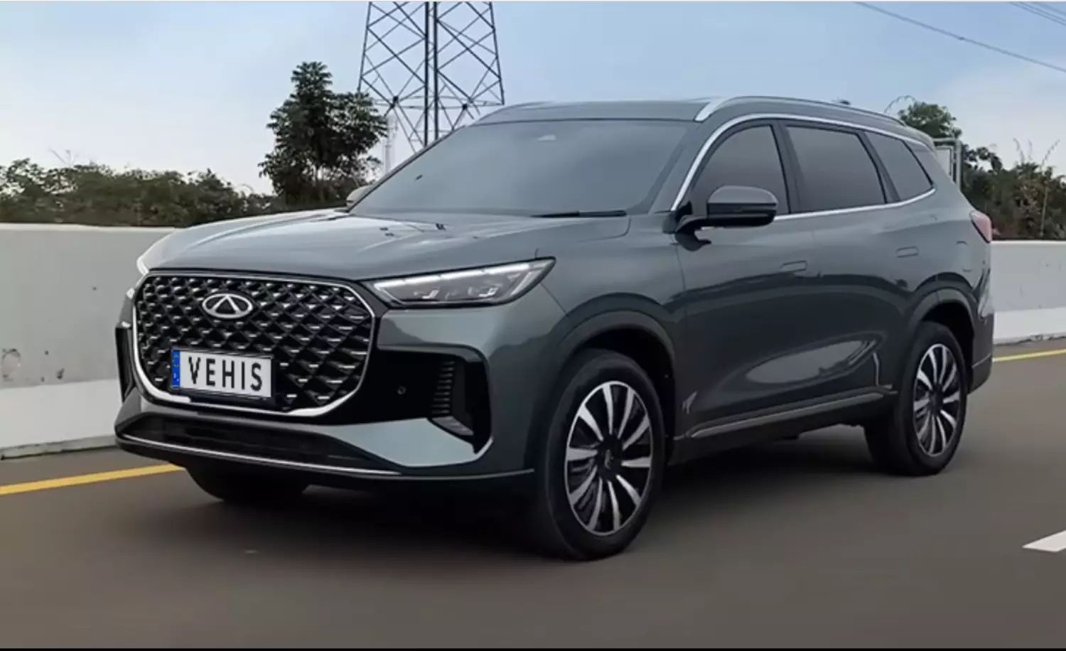 Chery Tiggo 8