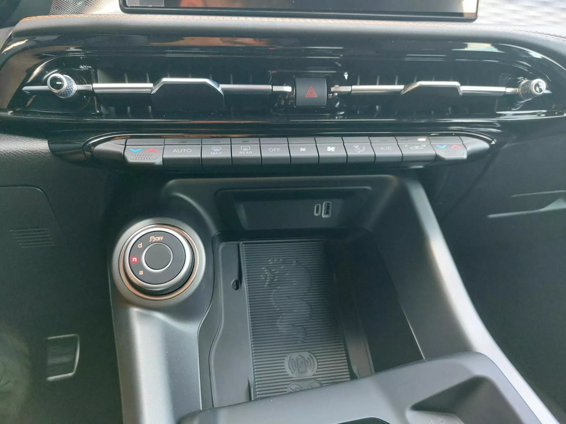 ALFA ROMEO Tonale - zdjęcie 26