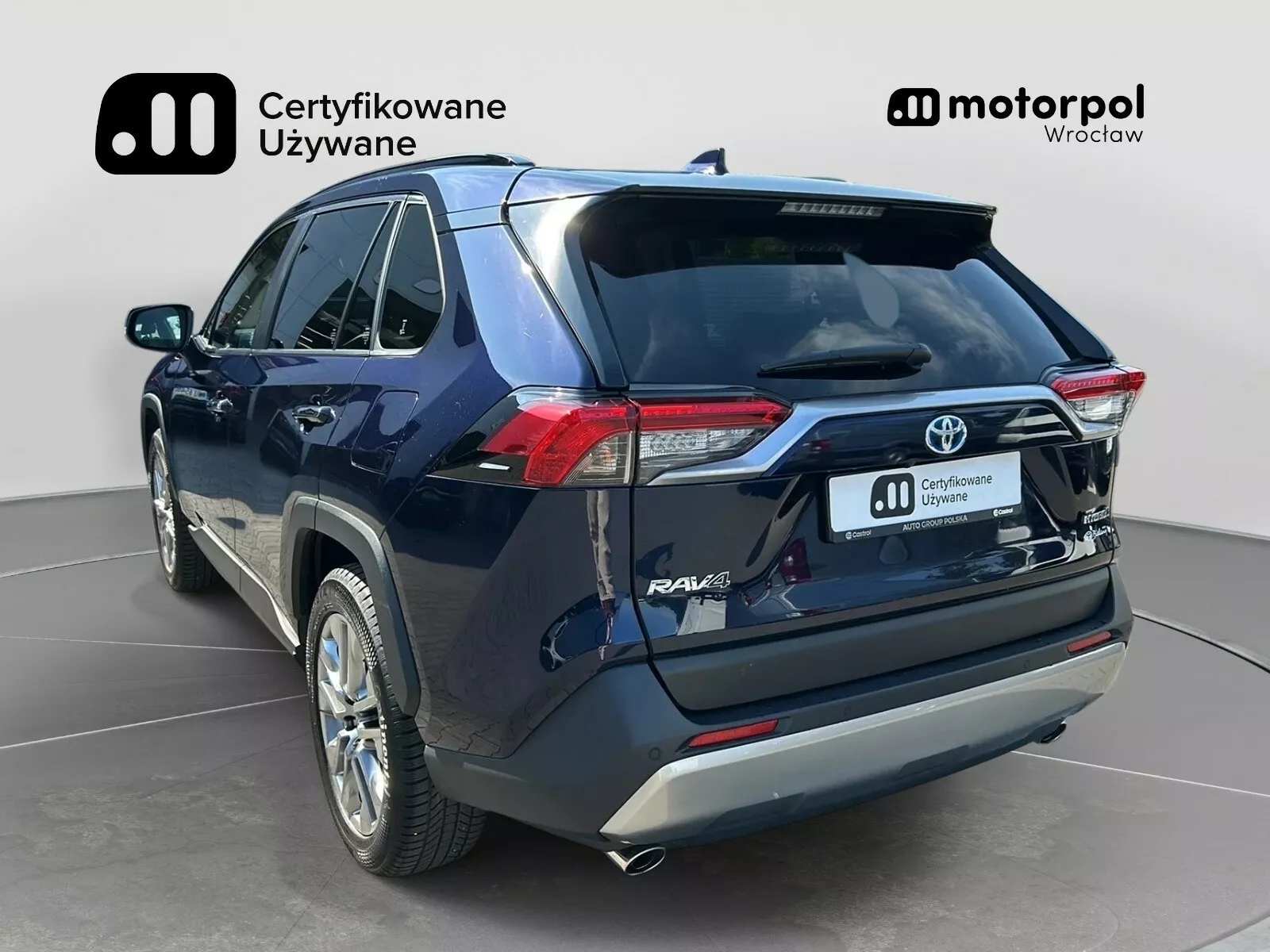 Używany TOYOTA RAV4 RAV4 2.5 Hybrid Executive 4x2 218 KM