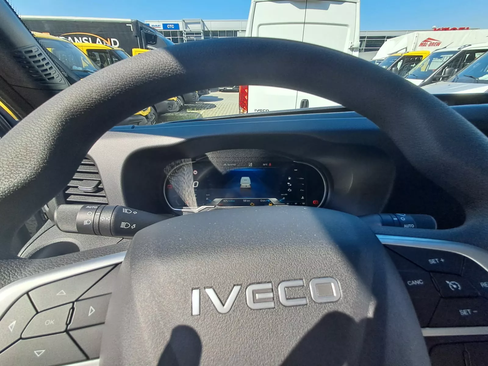 IVECO Daily - zdjęcie 17