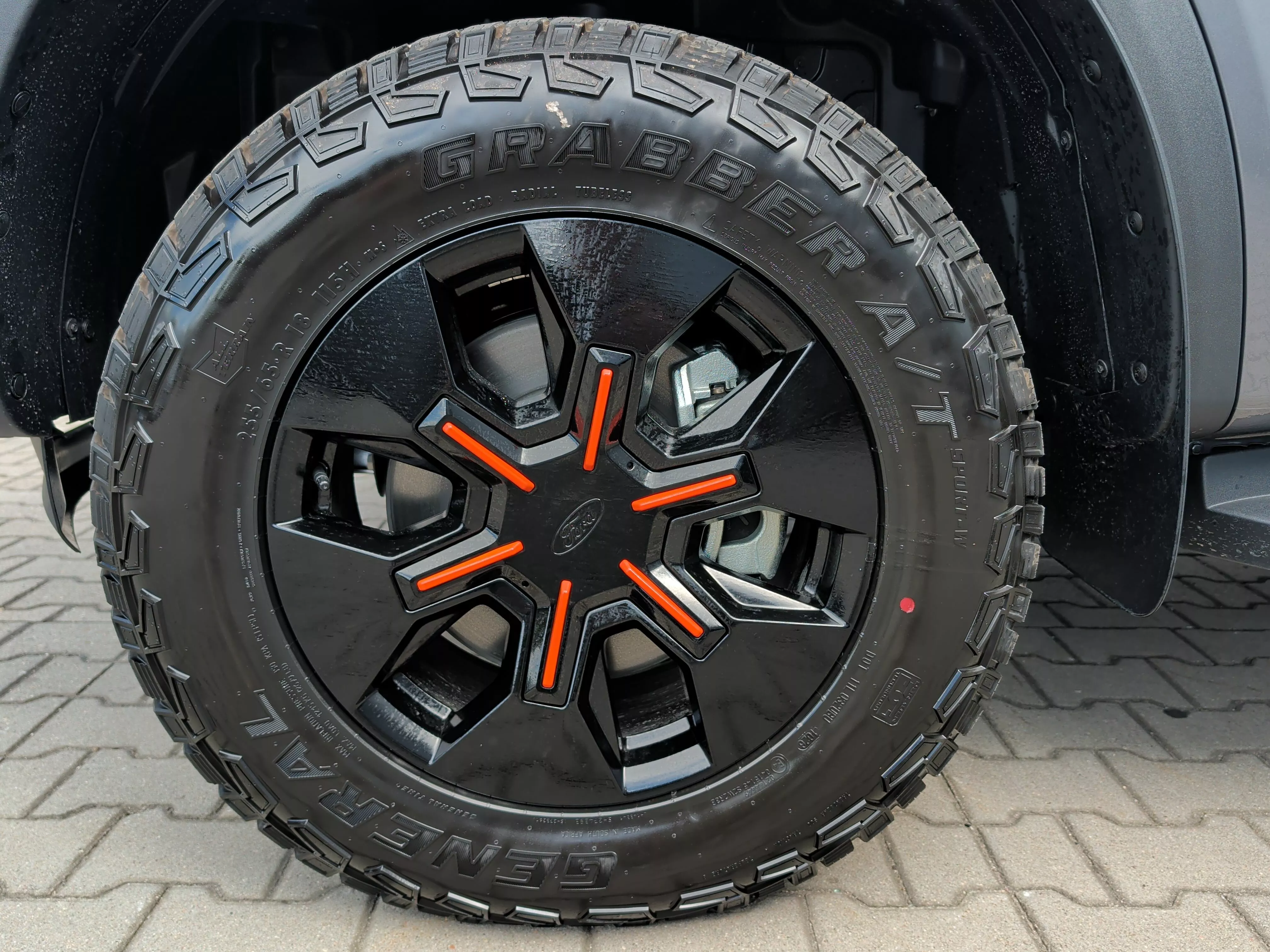 FORD Ranger - zdjęcie 9