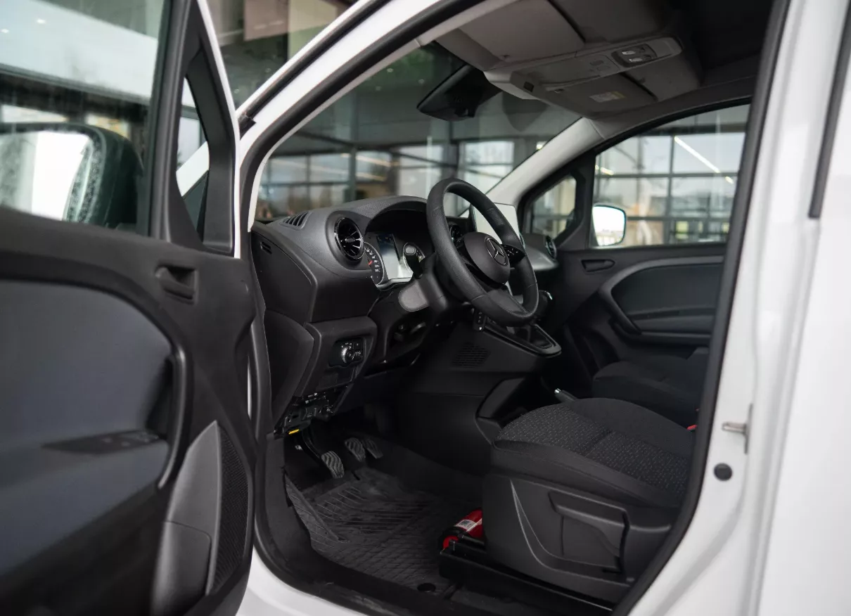 MERCEDES-BENZ Citan - zdjęcie 8