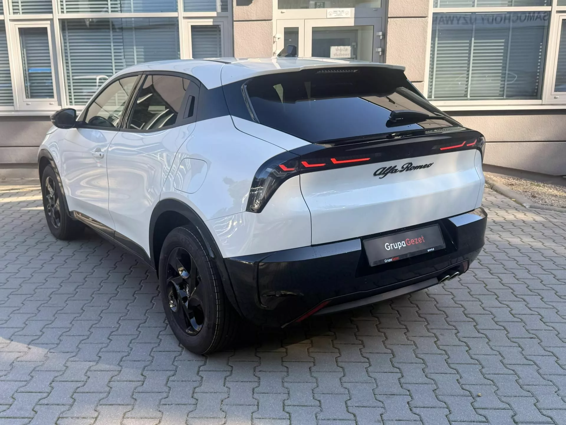 ALFA ROMEO Junior - zdjęcie 12