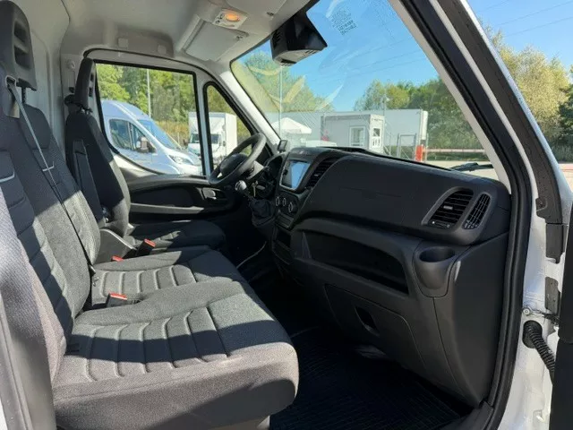 IVECO Daily - zdjęcie 19