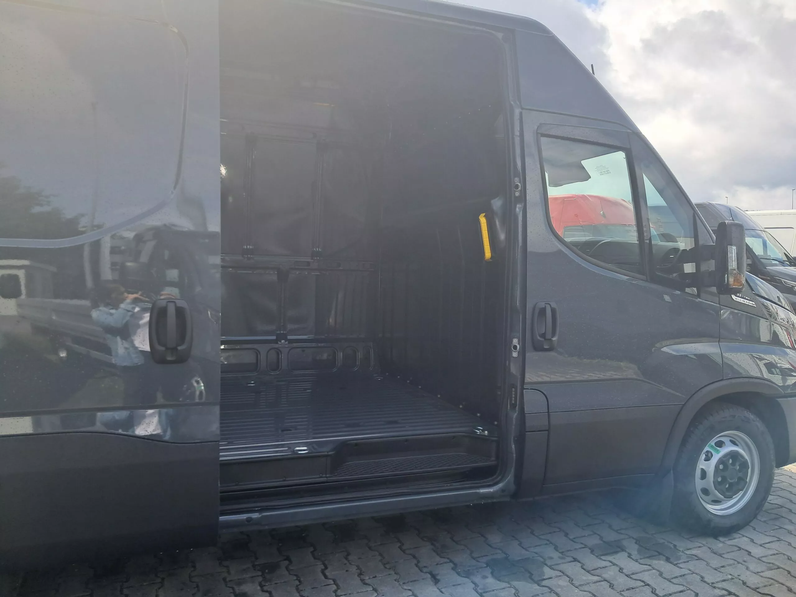 IVECO Daily - zdjęcie 19