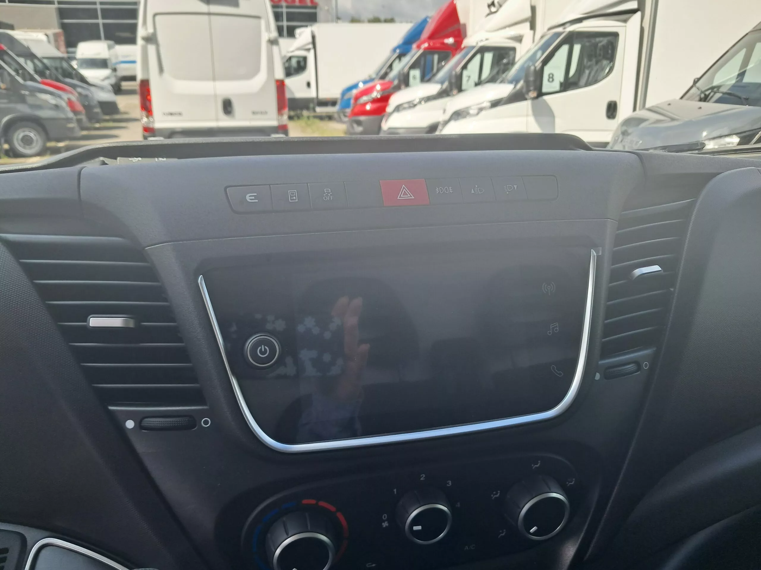 IVECO Daily - zdjęcie 25