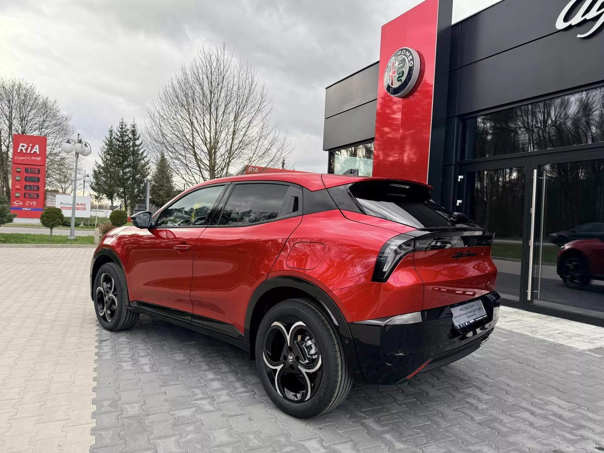 ALFA ROMEO Junior - zdjęcie 14
