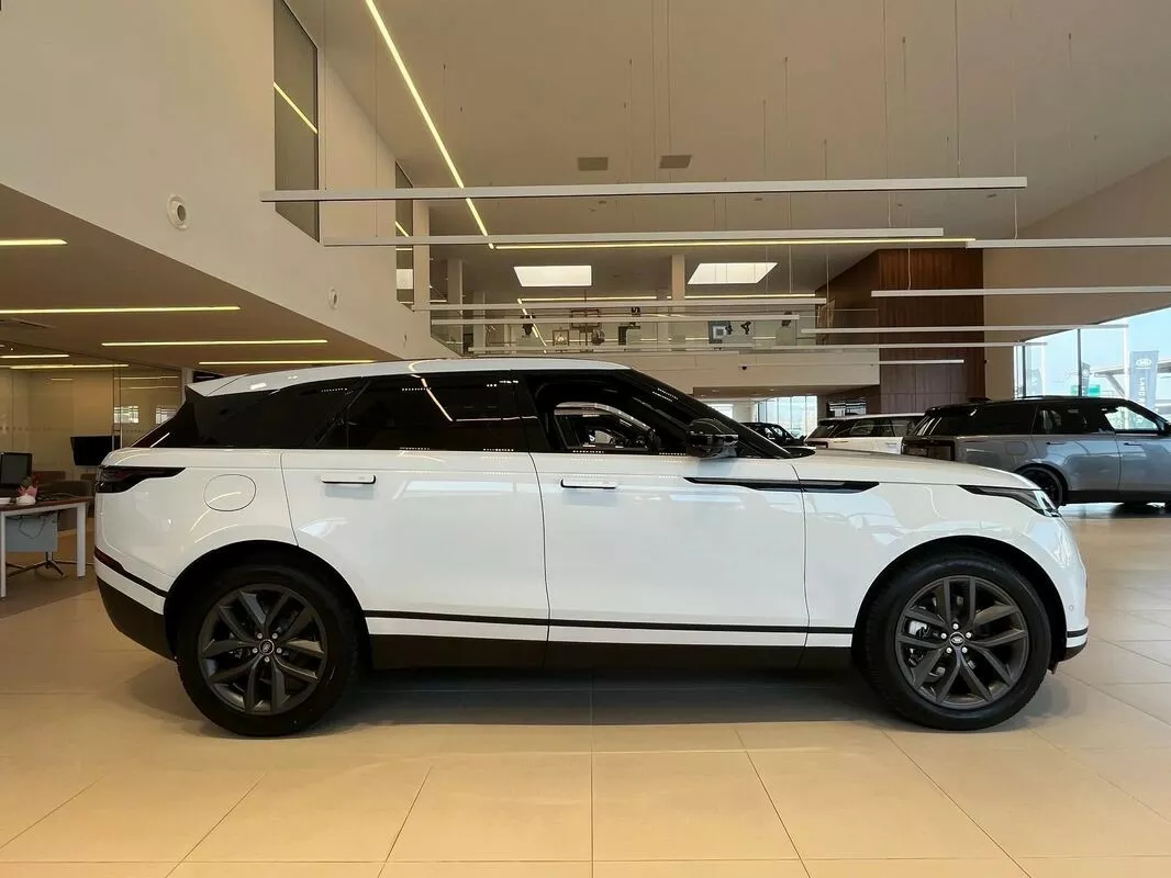 Nowy LAND ROVER Range Rover Velar Velar 2.0 D200 mHEV S 204 KM